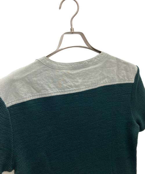 mina perhonen（ミナ ペルホネン）mina perhonen (ミナ ペルホネン) ヘンリーネックワッフルTEE グリーン サイズ:SIZE Mの古着・服飾アイテム