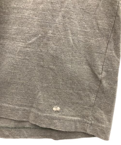 mina perhonen（ミナ ペルホネン）mina perhonen (ミナ ペルホネン) クルーネックTシャツ グレー サイズ:SIZESの古着・服飾アイテム