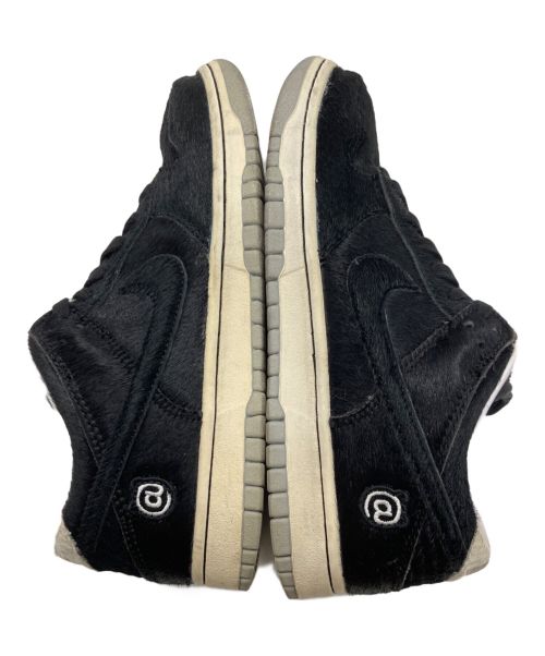 NIKE SB（ナイキエスビー）NIKE SB MEDICOM TOY Dunk Low OG QS NIKE SB×MEDICOM TOY/ナイキエスビー×メディコムトイ ブラック ブラック サイズ:UK5.5 EUR38.5 BR37 CN240 JP24の古着・服飾アイテム