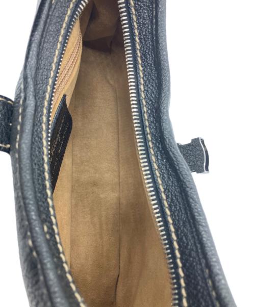 Salvatore Ferragamo（サルヴァトーレ フェラガモ）Salvatore Ferragamo (サルヴァトーレ フェラガモ) セミショルダーバッグ ブラックの古着・服飾アイテム