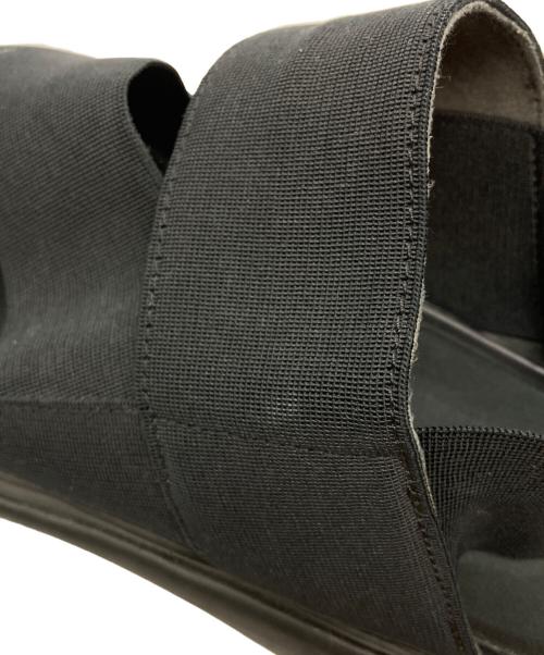 Y-3（ワイスリー）Y-3 (ワイスリー) ライバルリー プラットフォーム ストラップサンダル ブラック サイズ:SIZE 25.5cmの古着・服飾アイテム