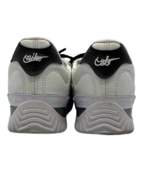 NIKE（ナイキ）NIKE (ナイキ) BRSB　ビーアールエスビー　スニーカー グレー サイズ:27.5の古着・服飾アイテム