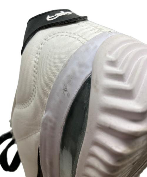 NIKE（ナイキ）NIKE (ナイキ) BRSB　ビーアールエスビー　スニーカー グレー サイズ:27.5の古着・服飾アイテム