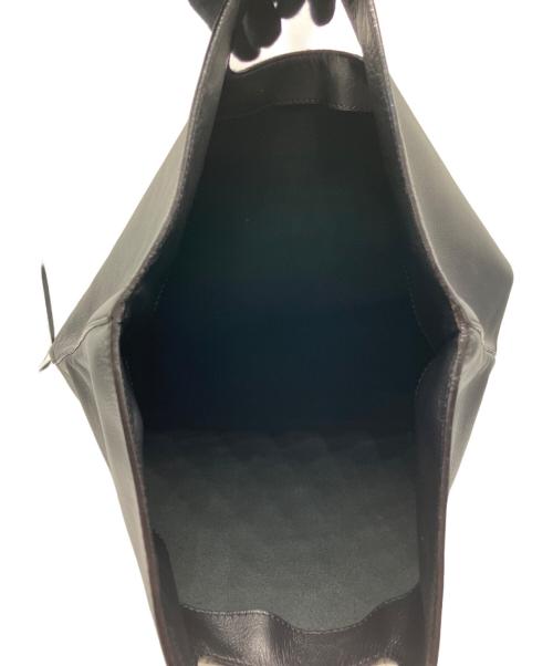 J&M DAVIDSON（ジェイ＆エム デヴィッドソン）J&M DAVIDSON (ジェイ＆エム デヴィッドソン) 2WAYトートクラッチ ブラックの古着・服飾アイテム