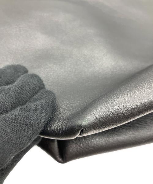 J&M DAVIDSON（ジェイ＆エム デヴィッドソン）J&M DAVIDSON (ジェイ＆エム デヴィッドソン) 2WAYトートクラッチ ブラックの古着・服飾アイテム