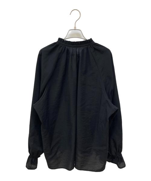 Spick and Span（スピック＆スパン）Spick and Span (スピックアンドスパン) ハイブリットフリルカラーボリュームスリーブブラウス ブラック サイズ:FREEの古着・服飾アイテム