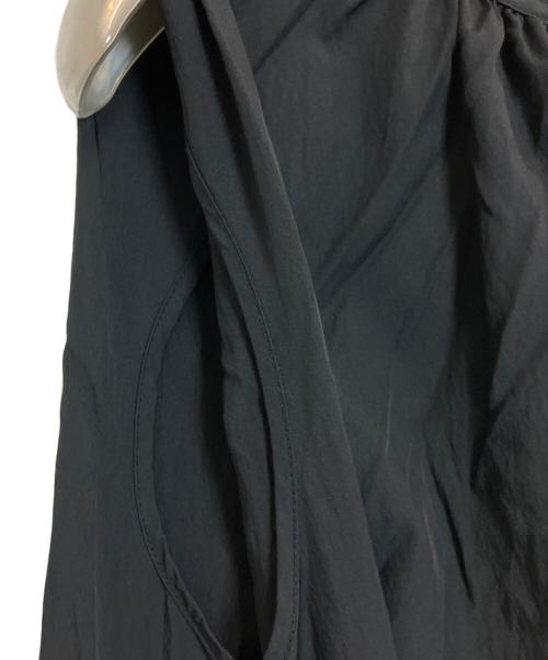 JOHNBULL（ジョンブル）JOHNBULL (ジョンブル) フレアバックデザインワンピース ブラック サイズ:Sの古着・服飾アイテム