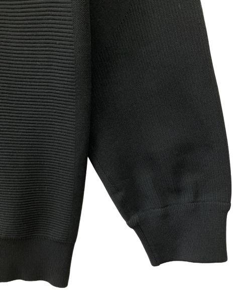 DESCENTE ALLTERRAIN（デザイント オルテライン）Descente ALLTERRAIN (デザイント オルテライン) フュージョンニットストライプクルーネック ブラック サイズ:Fの古着・服飾アイテム