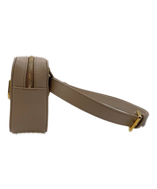 FURLA（フルラ）FURLA (フルラ) ボディーバッグ ベージュの古着・服飾アイテム