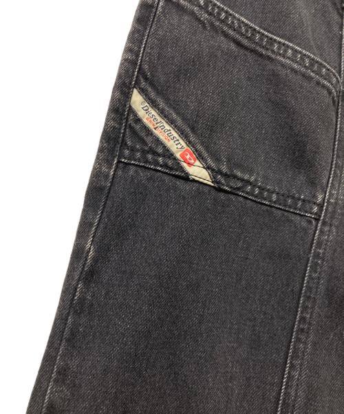 DIESEL（ディーゼル）DIESEL (ディーゼル) flare jeans d-akii 068hn ブラック サイズ:27の古着・服飾アイテム