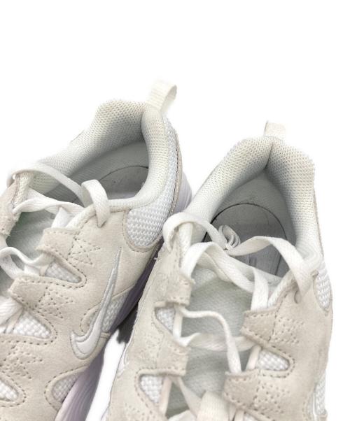 NIKE（ナイキ）NIKE (ナイキ) 厚底スニーカー ホワイト サイズ:US7の古着・服飾アイテム