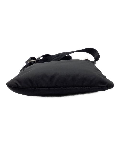 PRADA（プラダ）PRADA (プラダ) ナイロンショルダーバッグ ブラックの古着・服飾アイテム