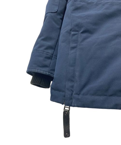 ARCTIC EXPLORER（アークティックエクスプローラー）ARCTIC EXPLORER (アークティックエクスプローラー) CHILL ファーフーデット ダウンコート  ネイビー サイズ:Sの古着・服飾アイテム