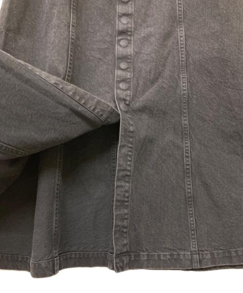 Preloved（プレラブド）Preloved (プレラブド) ブラックフレア デニムスカート ブラック サイズ:26 未使用品の古着・服飾アイテム