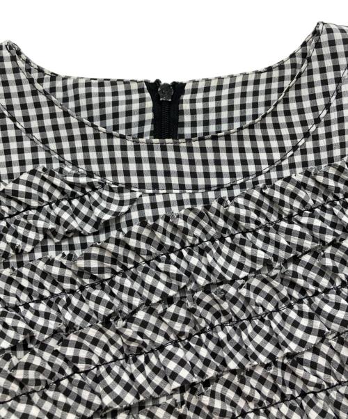 BayBee（ベイビー）BayBee (ベイビー) スランティングフリルブラウス ブラック×ホワイト サイズ:FREEの古着・服飾アイテム