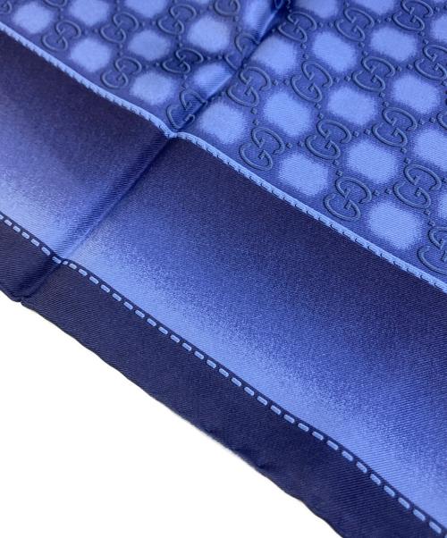 GUCCI（グッチ）GUCCI (グッチ) グラデーション金具柄大判シルクスカーフの古着・服飾アイテム