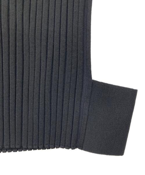 HYKE（ハイク）HYKE (ハイク) WIDE RIBBED CROPPED VEST ブラック サイズ:‐の古着・服飾アイテム