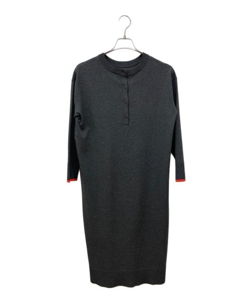 UNFILO（アンフィーロ）UNFILO (アンフィーロ) マイビューティニット ワンピース グレー サイズ:Sの古着・服飾アイテム