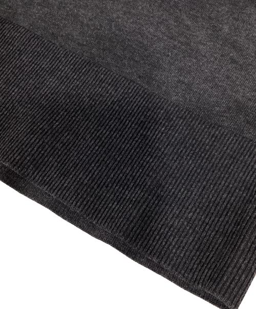 UNFILO（アンフィーロ）UNFILO (アンフィーロ) マイビューティニット ワンピース グレー サイズ:Sの古着・服飾アイテム