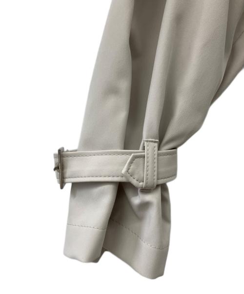 LOVELESS（ラブレス）LOVELESS (ラブレス) バイカラーレイヤードライトトレンチコート ベージュ サイズ:36 未使用品の古着・服飾アイテム