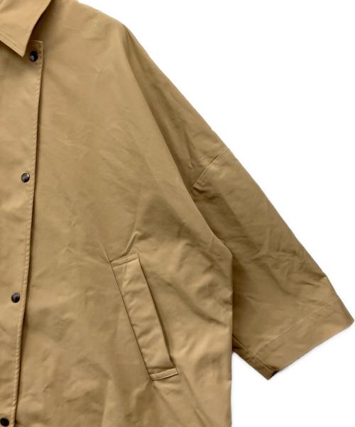 FRAMeWORK（フレームワーク）FRAMeWORK (フレームワーク) 撥水ポンチョトレンチコート ベージュ サイズ:38の古着・服飾アイテム