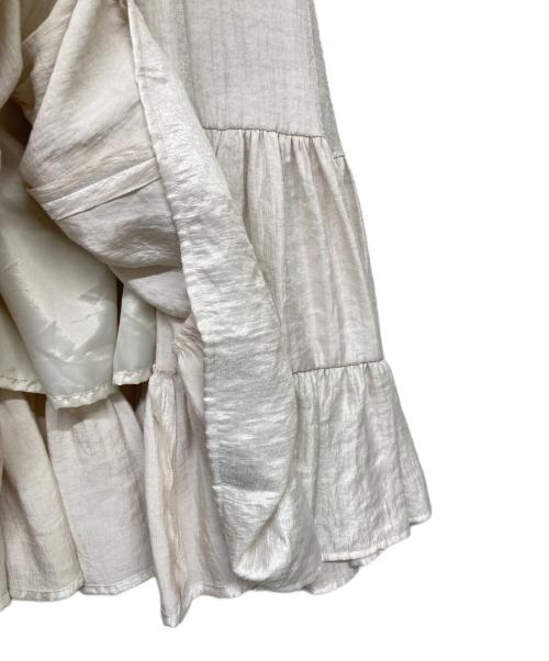 rosy monster（ロージーモンスター）rosy monster (ロージーモンスター) loose tiered satin skirt アイボリー サイズ:Mの古着・服飾アイテム