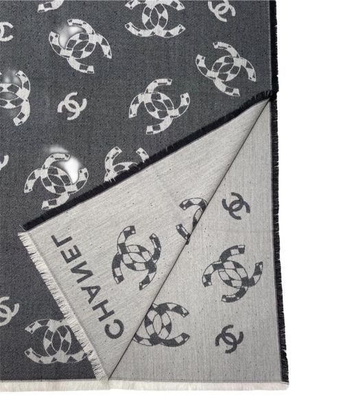 CHANEL（シャネル）CHANEL (シャネル) ココマーク カシミヤ 大判ストール グレーの古着・服飾アイテム