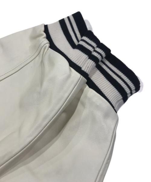 Richardson（リチャードソン）Richardson (リチャードソン) MAGAZINE VARSITY JACKET ブラック×オフホワイトホワイト サイズ:Mの古着・服飾アイテム