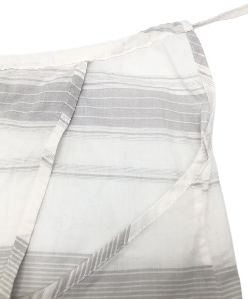 MM6 Maison Margiela（エムエムシックスメゾンマルジェラ）MM6 Maison Margiela (エムエムシックス メゾンマルジェラ) ボーダーキャミワンピース ホワイト サイズ:36の古着・服飾アイテム