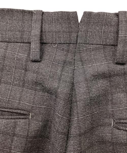 PT01（ピーティーゼロウーノ）PT01 (ピーティーゼロウーノ) スラックス グレー サイズ:44の古着・服飾アイテム