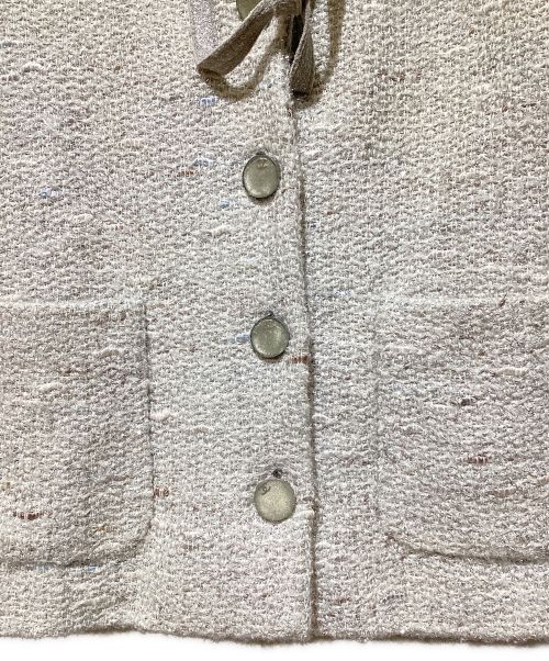 CHANEL（シャネル）CHANEL (シャネル) Coco Button No Collar Tweed Jacket（ココボタンノーカラーツイードジャケット） ライトグレー サイズ:36の古着・服飾アイテム