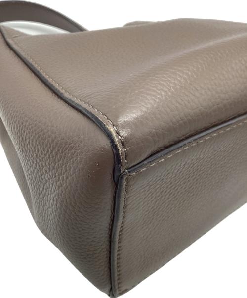 TORY BURCH（トリーバーチ）TORY BURCH (トリーバーチ) 2WAYショルダーバッグ ブラウンの古着・服飾アイテム