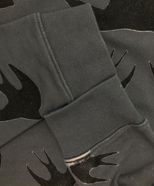 MCQ（マックキュー）MCQ (マックキュー) ツバメプリント クルーネックスウェット ブラック サイズ:Sの古着・服飾アイテム