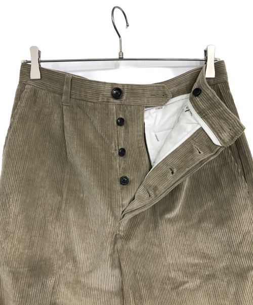 AMI Alexandre Mattiussi（アミアレクサンドルマテュッシ）AMI Alexandre Mattiussi (アミ アレクサンドル マテュッシ) コーデュロイパンツ ブラウン サイズ:XSの古着・服飾アイテム