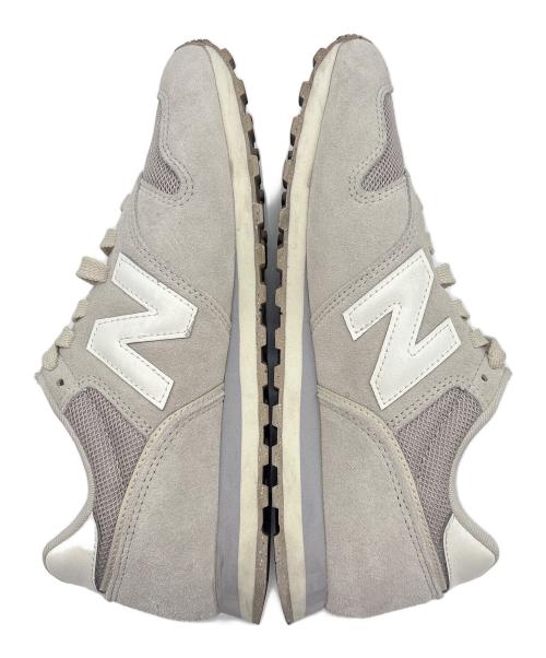 NEW BALANCE（ニューバランス）NEW BALANCE (ニューバランス) スニーカー ライトグレー サイズ:25.5㎝の古着・服飾アイテム