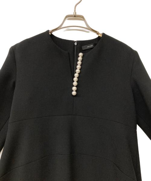 YOKO CHAN（ヨーコチャン）YOKO CHAN (ヨーコチャン) ロングスリーブパールスリットラインドレス ブラック サイズ:42の古着・服飾アイテム