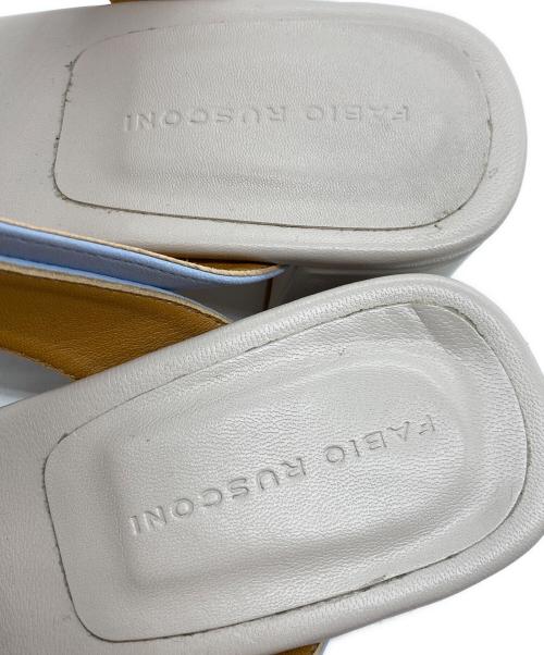 FABIO RUSCONI（ファビオルスコーニ）FABIO RUSCONI (ファビオルスコーニ) スクエアトゥートングサンダル グレー サイズ:37の古着・服飾アイテム