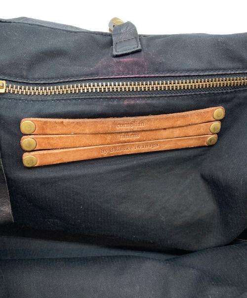 CORNELIAN TAURUS by daisuke iwanaga（コーネリアンタウラス バイ ダイスケイワナガ）cornelian taurus by daisuke iwanaga (コーネリアンタウラス バイ ダイスケイワナガ) レザー2WAYショルダーバッグ ブラックの古着・服飾アイテム