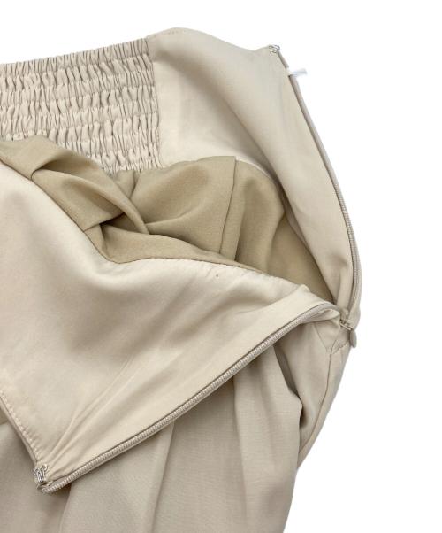 HER LIP TO（ハーリップトゥ）HER LIP TO (ハーリップトゥ) High-Waist Tiered Long Skirt ベージュ サイズ:Sの古着・服飾アイテム