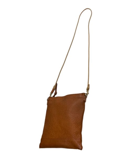 SLOW（スロウ）SLOW (スロウ) BEAMS (ビームス) 別注 Sacoche キャメルの古着・服飾アイテム