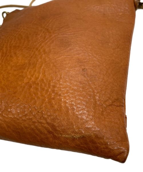 SLOW（スロウ）SLOW (スロウ) BEAMS (ビームス) 別注 Sacoche キャメルの古着・服飾アイテム