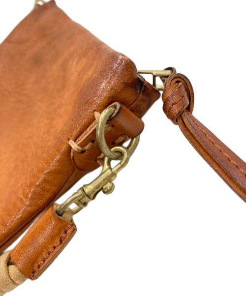 SLOW（スロウ）SLOW (スロウ) BEAMS (ビームス) 別注 Sacoche キャメルの古着・服飾アイテム