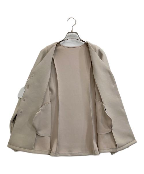 Emma Taylor（エマテイラー）Emma Taylor (エマテイラー) ダンボールペプラムカーディガン ベージュ サイズ:F 未使用品の古着・服飾アイテム