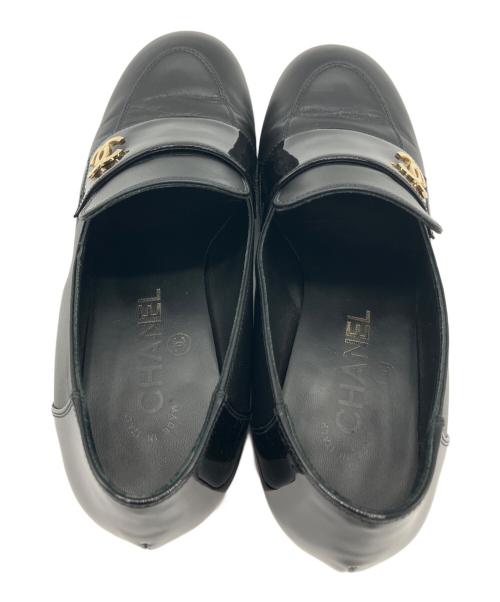 CHANEL（シャネル）CHANEL (シャネル) ココマークヒールローファー ブラック サイズ:36Cの古着・服飾アイテム