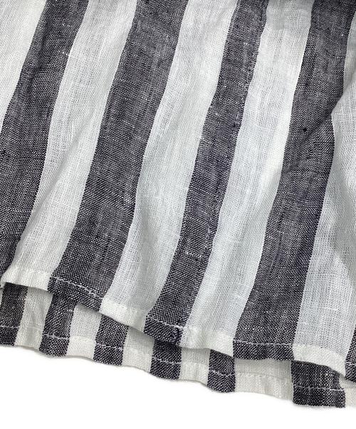 maison de soil（メゾンドソイル）maison de soil (メゾンドソイル) 80'Sパワールームリネンランダムストライプフレンチスリーブバックオープニングドレス グレー サイズ:1の古着・服飾アイテム