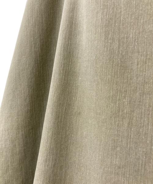 MADISON BLUE（マディソンブルー）MADISON BLUE (マディソンブルー) MI-MOLLET FLARE BACK SATIN SK オリーブ サイズ:Mの古着・服飾アイテム