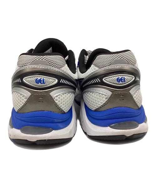 asics（アシックス）asics (アシックス) スニーカー ホワイト×ブルー サイズ:27.5の古着・服飾アイテム