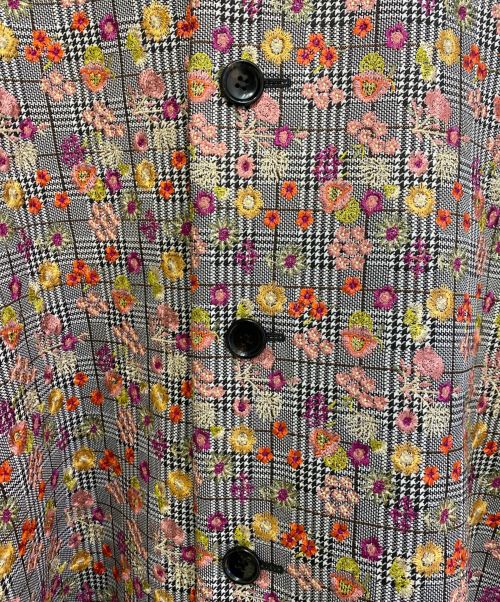 COMME des GARCONS COMME des GARCONS（コムデギャルソン コムデギャルソン）COMME des GARCONS COMME des GARCONS (コムデギャルソン コムデギャルソン) 花柄 丸襟刺繍コート グレー サイズ:Sの古着・服飾アイテム