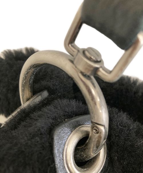 JAMIN PUECH（ジャマンピュエッシュ）JAMIN PUECH (ジャマンピュエッシュ) ムートンワンショルダーバッグ ブラックの古着・服飾アイテム