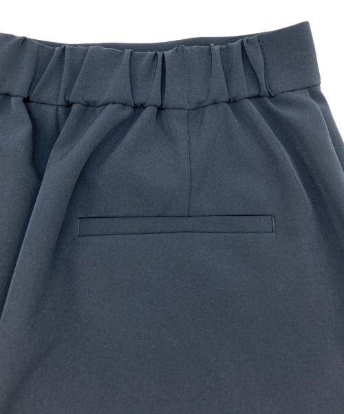 Mila Owen（ミラオーウェン）Mila Owen (ミラオーウェン) ペプラムブラウステーパードパンツ ネイビー サイズ:1の古着・服飾アイテム